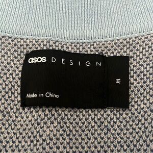 Men’s ASOS design shirt size medium in good condition